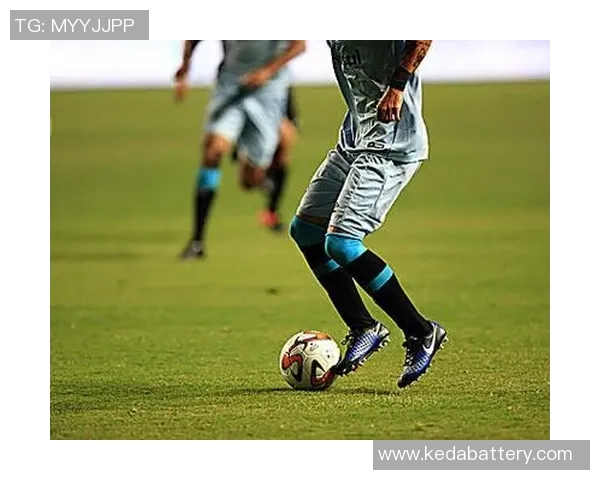 足球明星全景展示及其精彩瞬间图片大全集